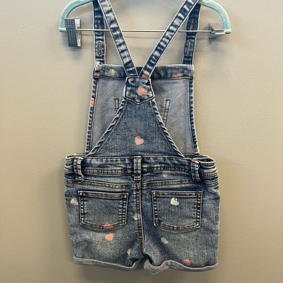 Cat & Jack Girls Denim Heart Print Overalls, size 4-5 - Picture 2 of 3